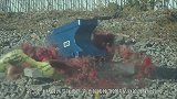 老外调试6万兆帕水刀，铁砧10秒被切开，看完太震撼了！