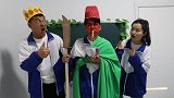 二浪表演温面斩华雄，没想关公的脸竟是辣红的，真逗