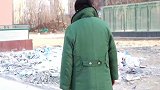 妹妹上大学哥哥卖房供读书，回来看到哥哥捡垃圾，落泪报恩