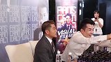 辛巴被疑高调复出！现身直播间发福显滋润，众网红簇拥欢迎排场大