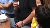 这个爸爸简直就是女儿奴，说啥是啥，妈妈嫉妒了