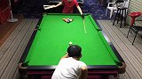 台球实战明明可以一杆打完，却要用两杆
