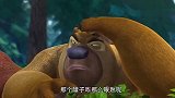 熊出没：光头强刚准备砍树，捡到一个罐子，是熊熊的蜜罐
