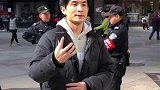 表面同意不吃鸡脚