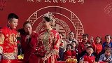 新郎一句我的把新娘子乐坏了,看出来真激动了,才会连妈妈都认错