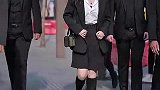 靓颖这项链是断了吗张靓颖