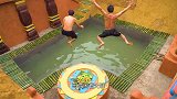 哥俩闲着无聊，在野外修建地下泳池，真好玩