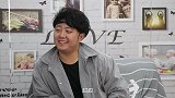 丈夫出差回家发现烟头，妻子正要解释，却被老公的话逗乐了