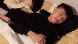 多多越来越把自己当成人了~ 狗狗的日常  情侣   萌宠  多多神犬