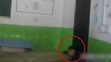 安徽淮北：误伤同学怕挨揍，12岁男生深夜躲学校不敢回家