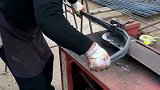 钢筋折弯原来这么简单，很考验师傅的技术，没点真功夫新手很难学