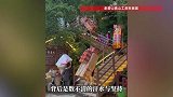 河南老君山景区拒用无人机取代挑山工，53岁女挑山工发声