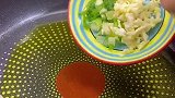 红烧肉丸子做法，美味可口，入味十足
