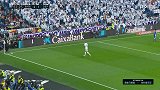 克罗斯传中飞向后点 卡塞米罗头球再遇神扑