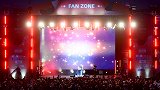 躁起来了！世俱杯变大型演唱会现场 红军球迷声势浩大