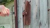 木门安装隐藏锁眼，小偷来了都得懵