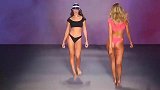 欧美超模泳装走秀，大胆前卫的设计灵感，增添了女性的妩媚