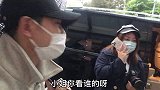 上海偶遇鹿晗，粉丝拍到他视频后开心的蹦起来