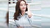女星不顾旁人阻止当众翻垃圾桶,原因很真实,网友评价却两极分化