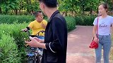 你们俩这是，还有暗号的吗
