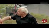 爆笑堂-20110823-盲人被烧毁的房子