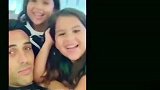 扎哈维假期陪伴女儿 小公主可爱到炸 扎球王一脸宠溺