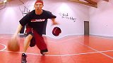 街球-美国运球达人Superhandles传授Kyrie Ivring风骚360转身过人-专题