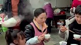 这种热情还真只有农村人能体会，城里人或许会生气