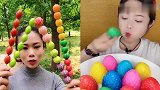 美女直播吃爆浆泡泡糖，各种口味任意选，是我向往的生活