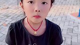 贪玩爸爸又不知道去哪里了，我和妈妈回家了！