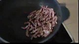 家常菜：藠头炒牛排，这比整块吃牛排味道更香！
