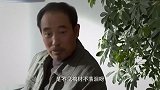 刑警：混混嚣张要所长十万，下秒老头调出监控，一分不给让他跪下