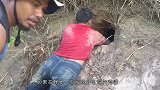 大叔在后院发现奇怪洞穴，朝里猛灌水！钻出的东西比蟒蛇还恐怖