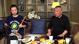 郭德纲后台训练片段：带头给弟子做榜样，德云的努力对得起辉煌