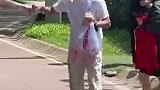 身材健壮！蒯纪闻结束训练来了杯冰拿铁
