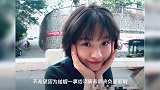“乔英子”李庚希与友人街头吸烟,姿势熟练乱丢烟头。网友:英子妈来管管