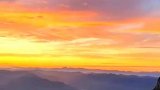 等到八点才下山，夕阳真漂亮