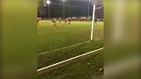 如何踢点球时骗过门将？看似简单实操很难 主罚者小腿爆发力极强