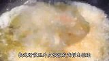 江湖绝情鸭做法，半烧半炒，重麻重辣，加上四川泡椒特别开胃