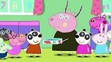 小猪佩奇：羚羊夫人带孩子们玩拼图！