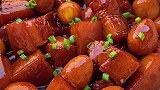 这样做的红烧肉肥而不腻，全家都爱吃美食创作人 红烧肉