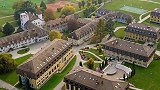 世界上最“烧钱”的学校，学生家里有钱有势，别人起步他们起飞