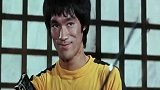 李小龙打破东亚病夫的牌匾，却又被蔡徐坤带了回来，网友：丢人