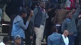 脑洞大开！足坛10大怪异搞笑的进球庆祝 吃饭的时候禁止观看！