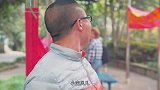 散步时千万不要勾搭美女，后果真的很严重!