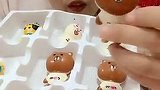 虽然我没吃过熊肉，但我今天吃过熊形状的巧克力了