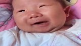 宝宝委屈，这是啥家庭啊，哎，爸爸有点丑啊