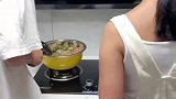和男朋友冷战期间，各自做各自的饭