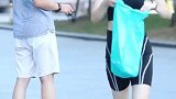 想不到身材这么好的女生还这么爱环保