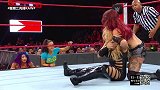 WWE-18年-RAW第1325期：女子单打赛 娜塔莉亚VS莱尔特-单场